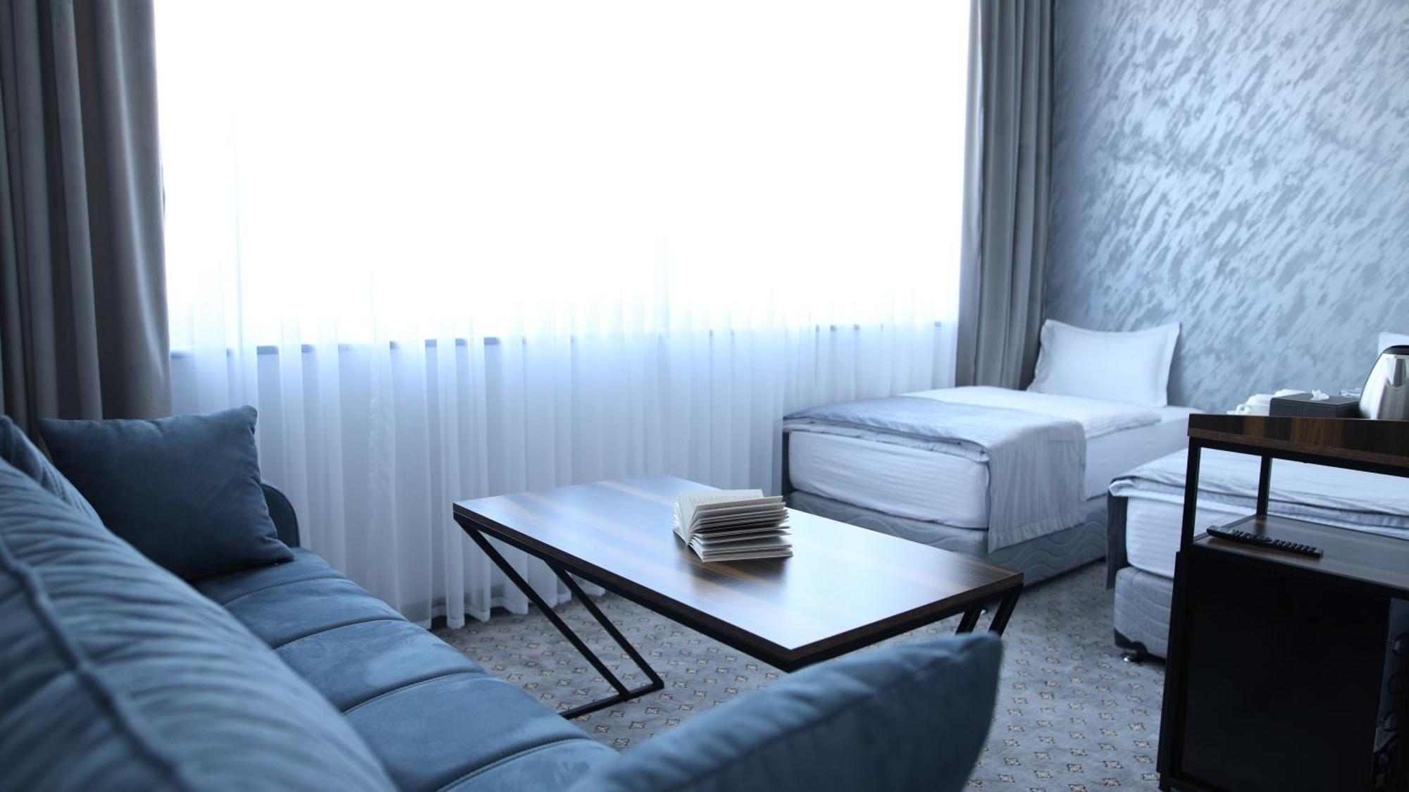 Bmg Hotel By Grigoryans Group Goris Eksteriør billede