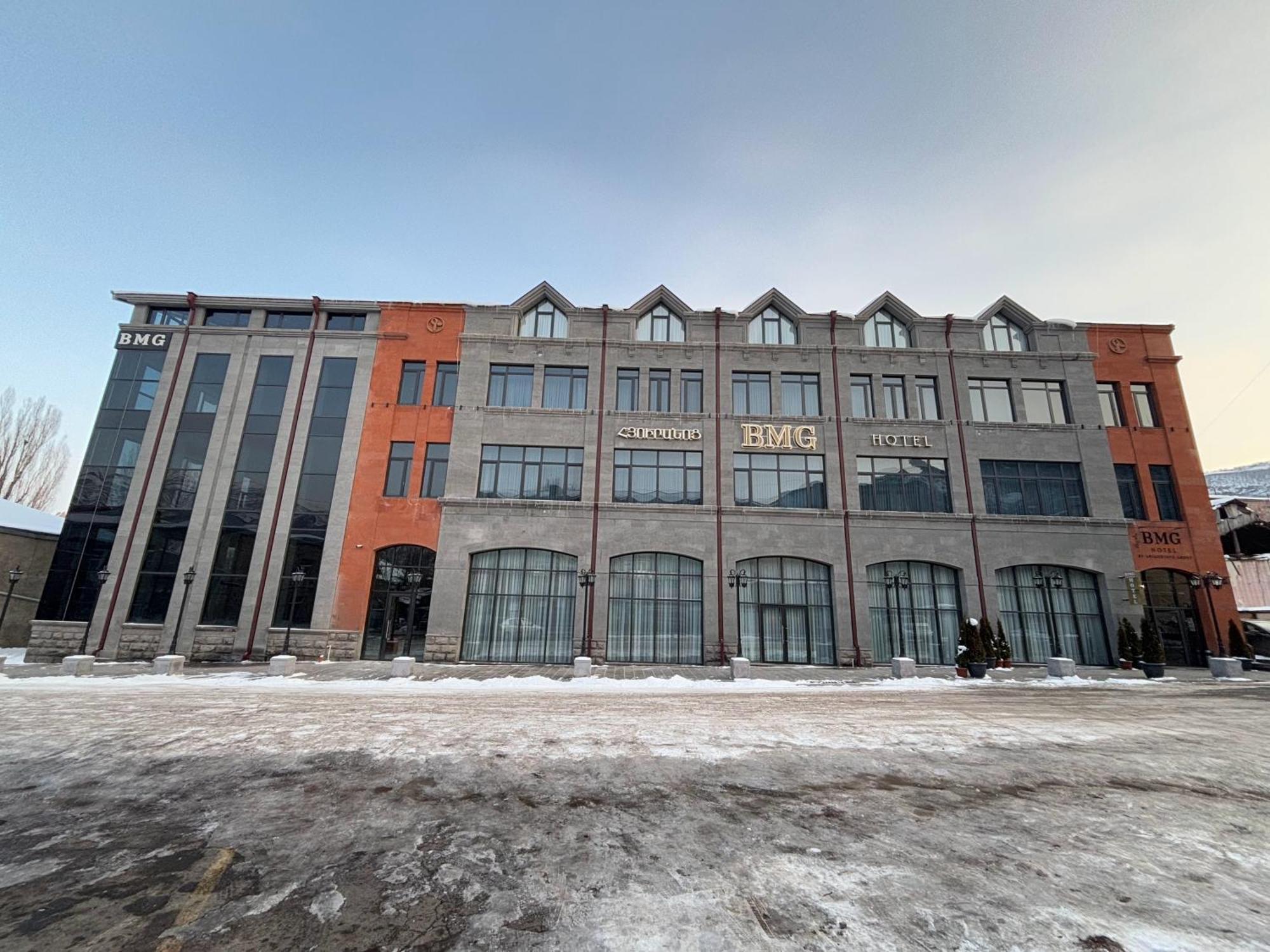 Bmg Hotel By Grigoryans Group Goris Eksteriør billede